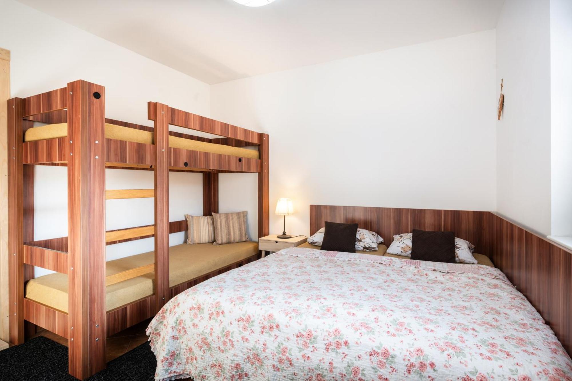 Apartmany Piemonti Bešeňová Esterno foto
